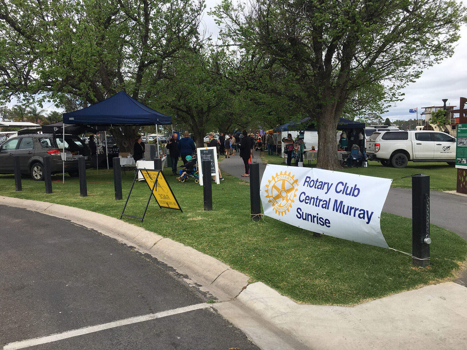 Yarrawonga Farmers and Craft Market Mulwala Water Ski Club